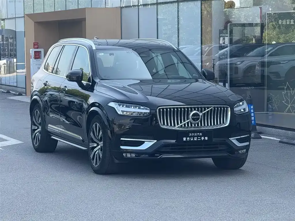 Volvo XC90 — фото 3
