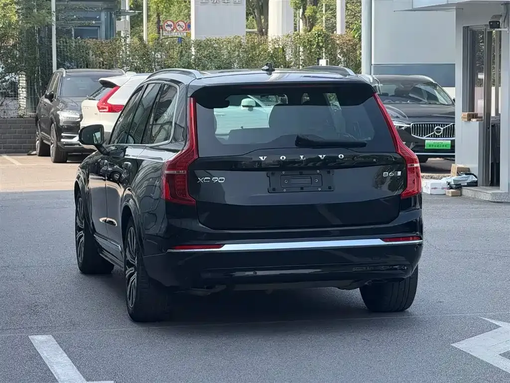 Volvo XC90 — фото 4