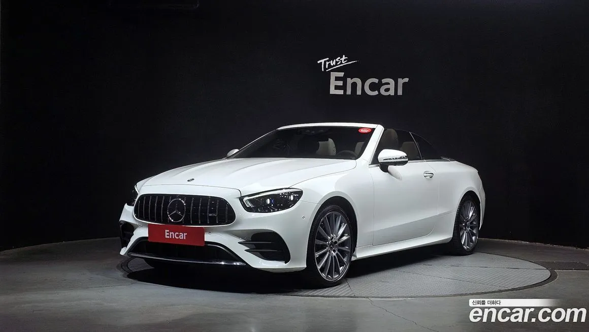 Mercedes-Benz E-Class — фото 1