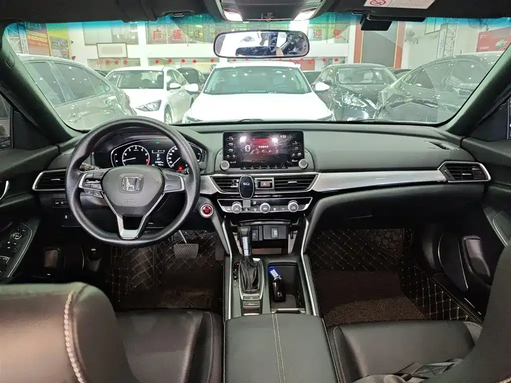 Honda Inspire — фото 10