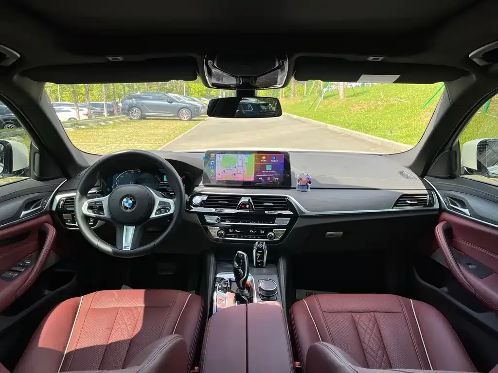 BMW 5 Series New Energy — фото 6