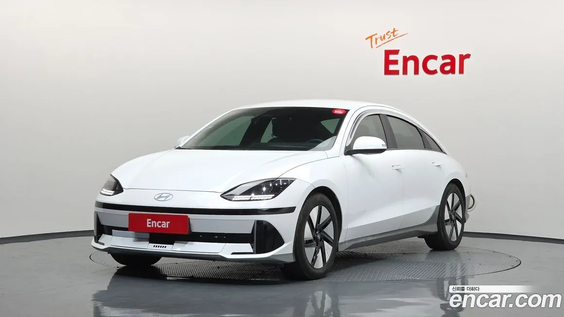 Hyundai Ioniq6 — фото 1