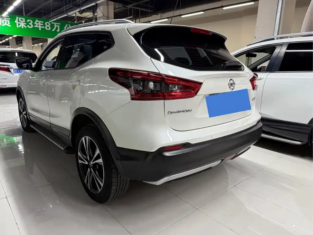 Nissan Qashqai — фото 5