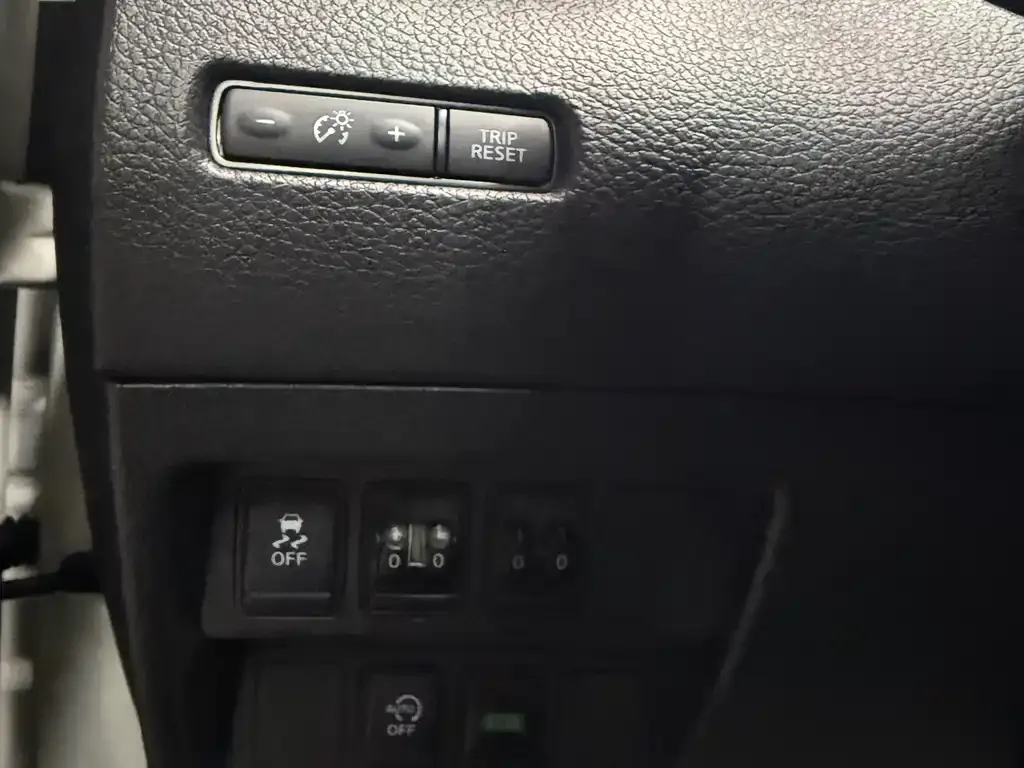 Nissan Qashqai — фото 9