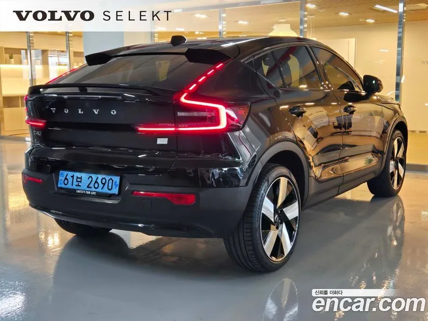Volvo C40 — фото 2