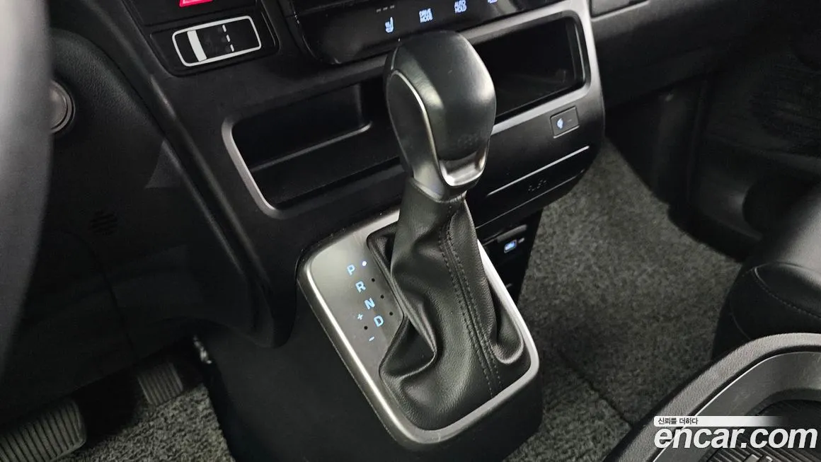 Hyundai Staria — фото 9