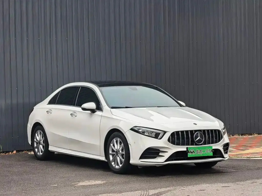 Mercedes-Benz A-Class — фото 3