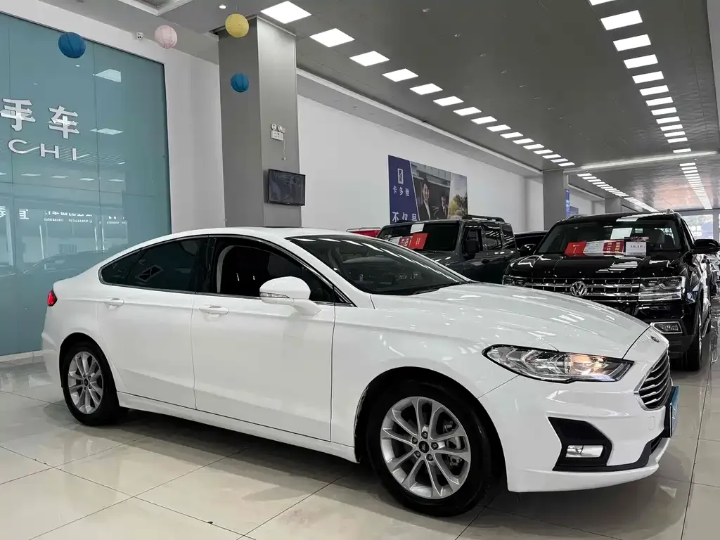 Ford Mondeo — фото 4