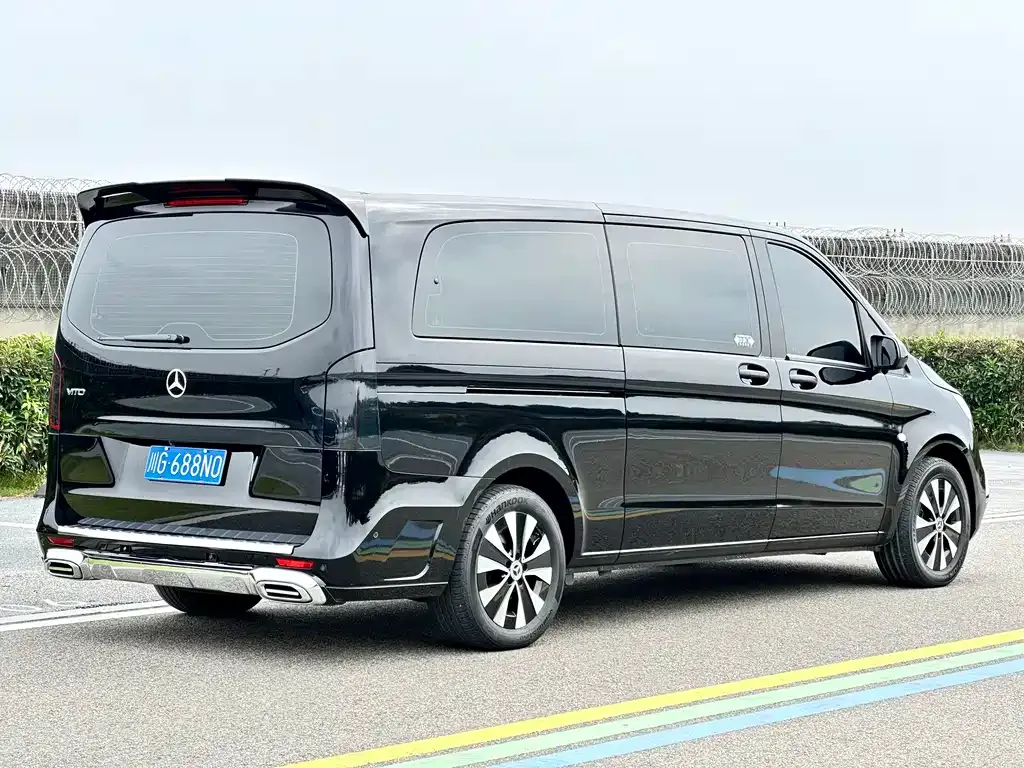Mercedes-Benz Vito — фото 9