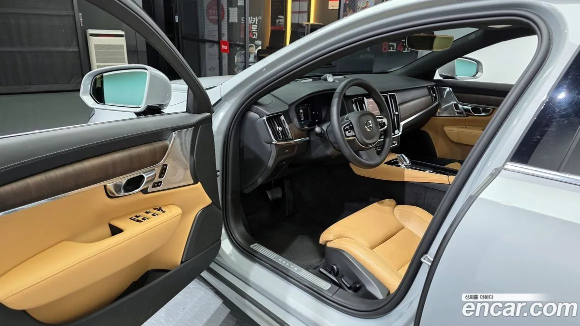 Volvo S90 — фото 10