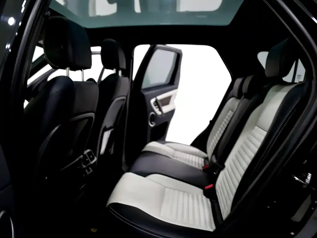 Land Rover Discovery Sport — фото 9