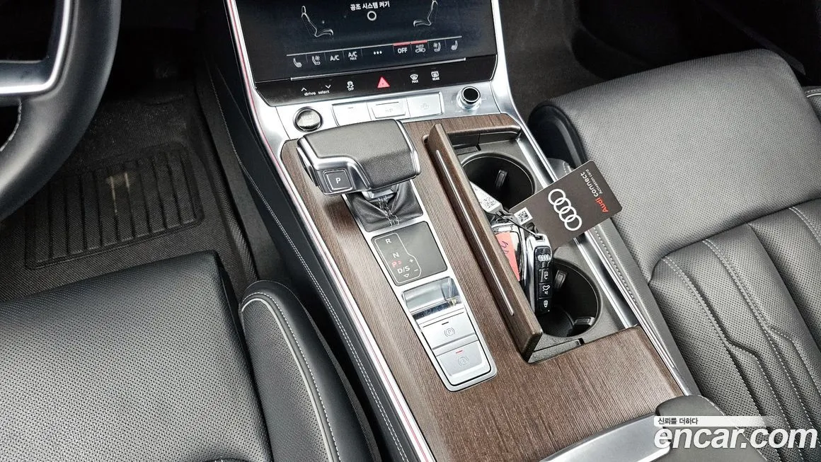 Audi A7 — фото 9