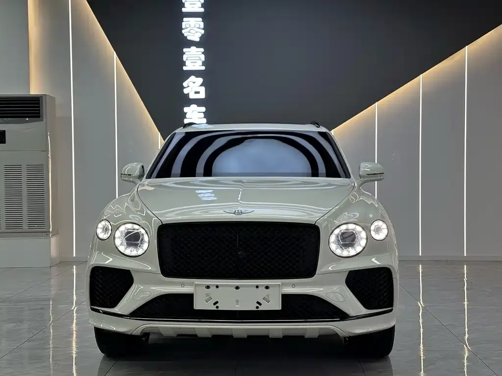 Bentley Bentayga — фото 3