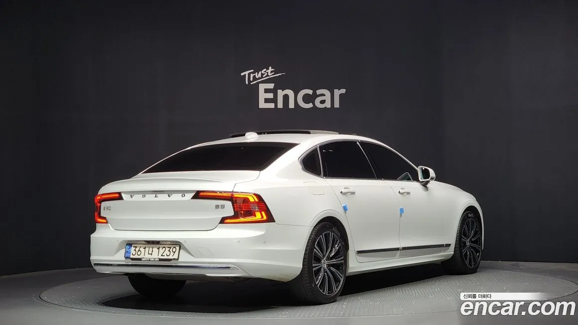 Volvo S90 — фото 2