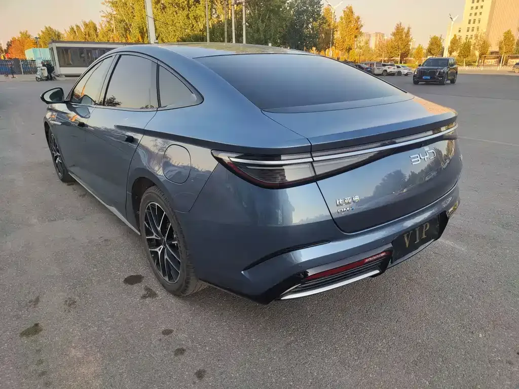 BYD Seal — фото 3
