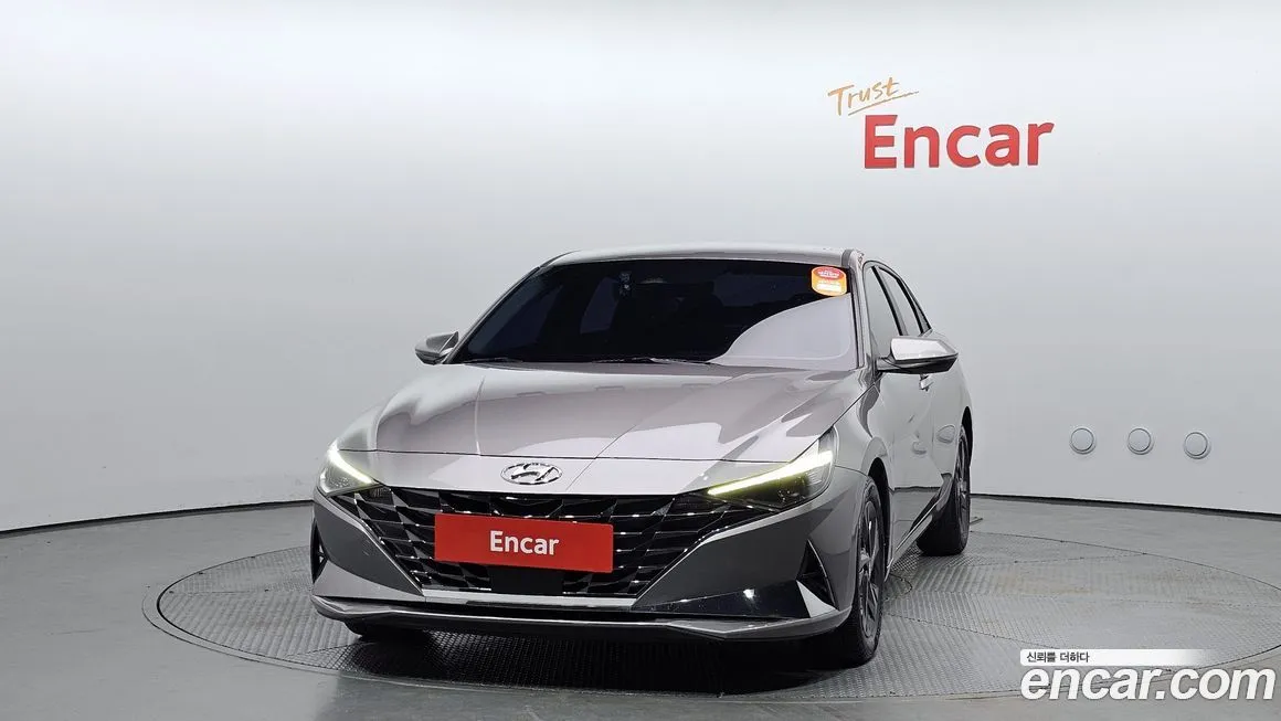 Hyundai AVANTE — фото 3
