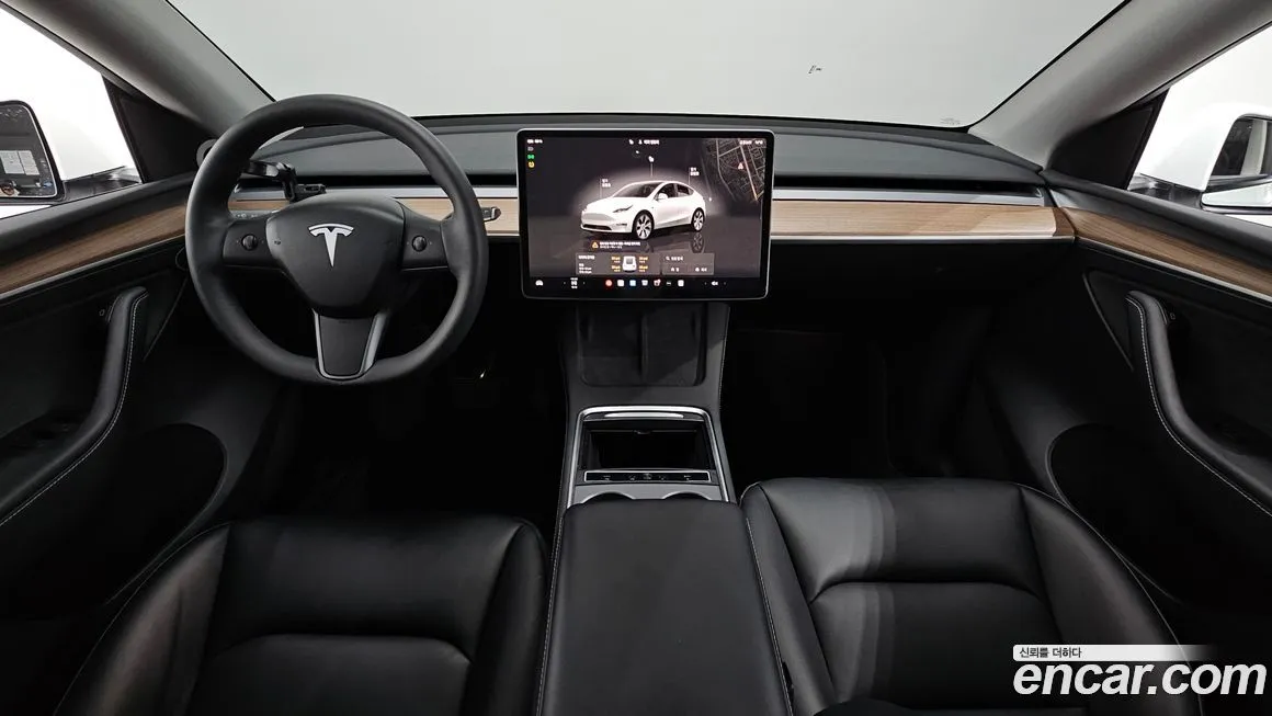 Tesla Model Y — фото 7