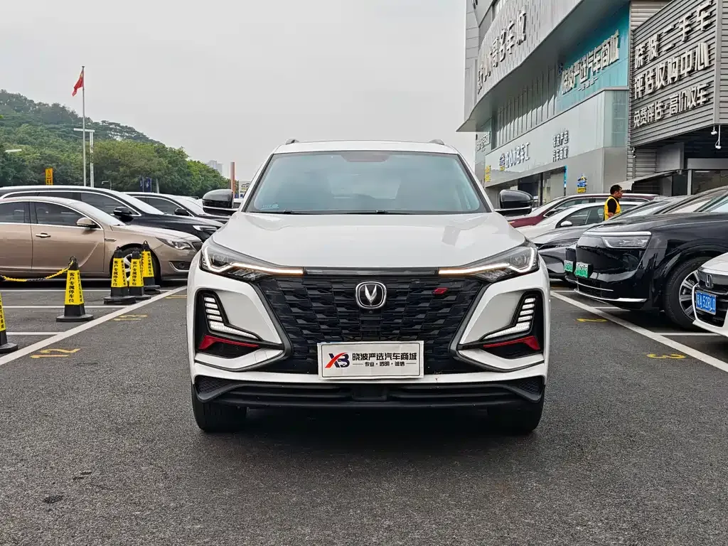 Changan CS75PLUS — фото 2
