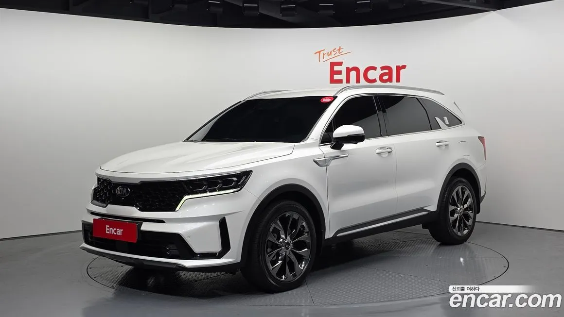 Kia Sorento — фото 1