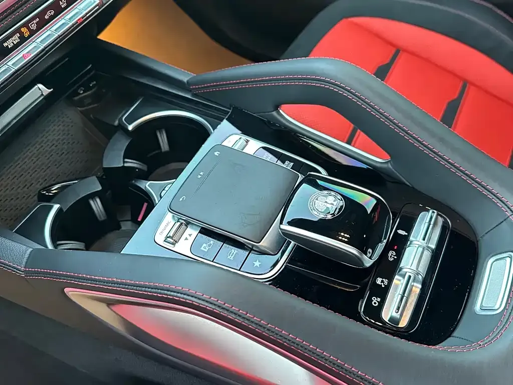 Mercedes-Benz GLE AMG — фото 10