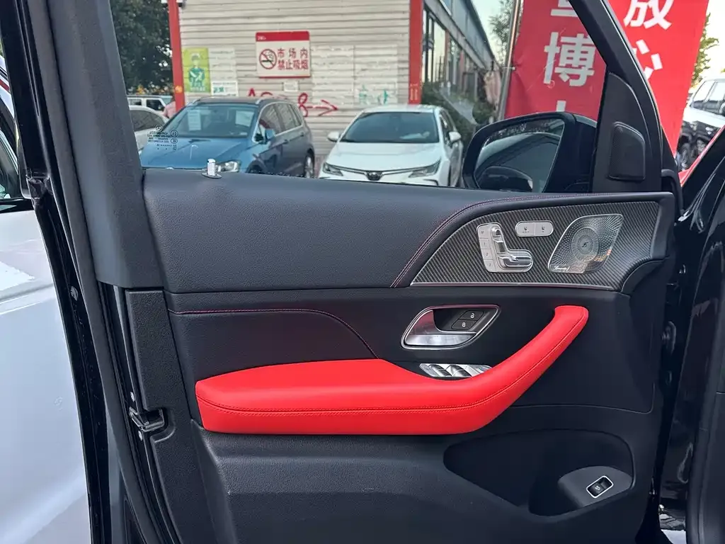 Mercedes-Benz GLE AMG — фото 8