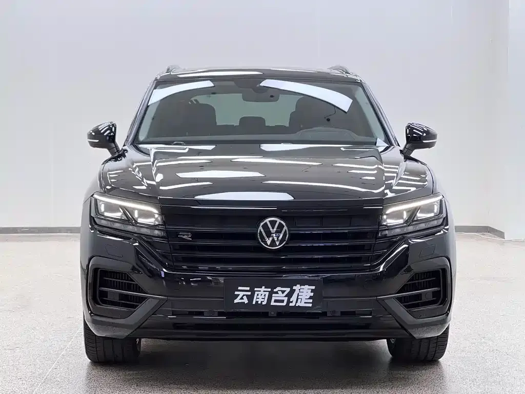 Volkswagen Touareg — фото 2