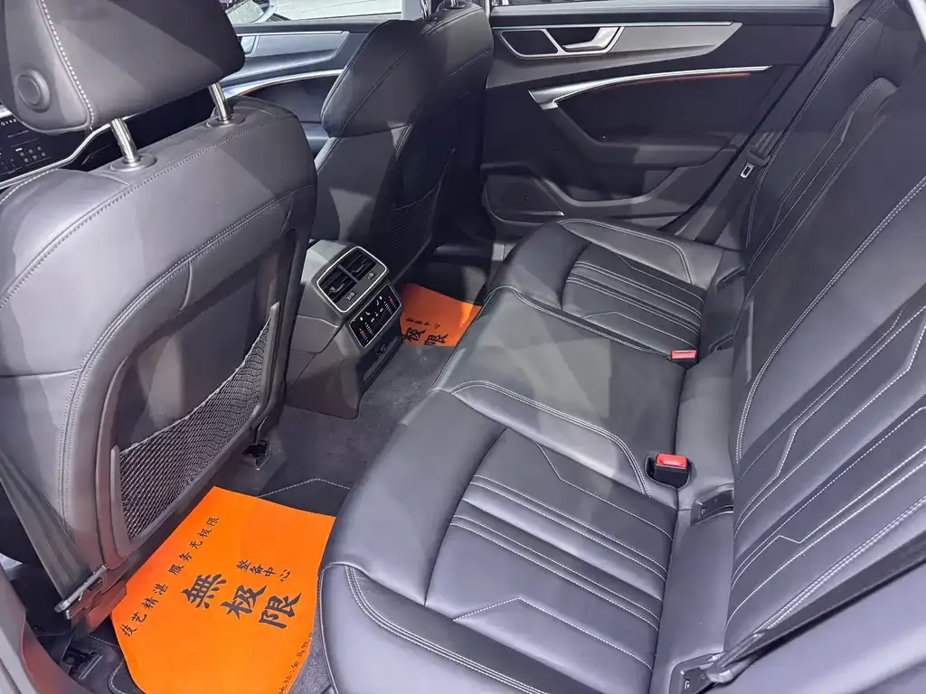 Audi A7 — фото 10