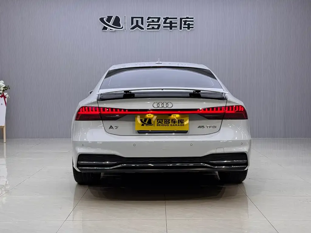Audi A7 — фото 5