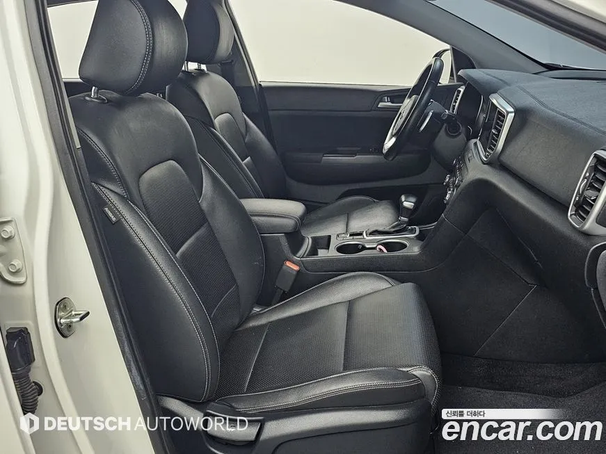 Kia Sportage — фото 10