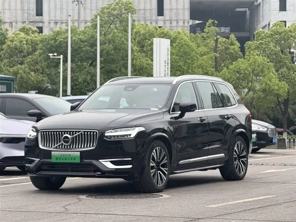 Volvo XC90 PHEV — фото 1