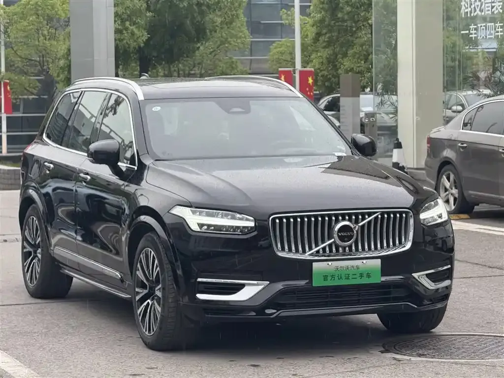 Volvo XC90 PHEV — фото 3