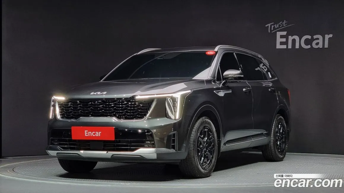 Kia Sorento — фото 1