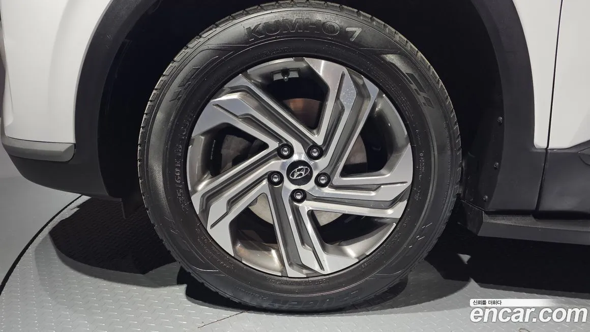 Hyundai Santafe — фото 5