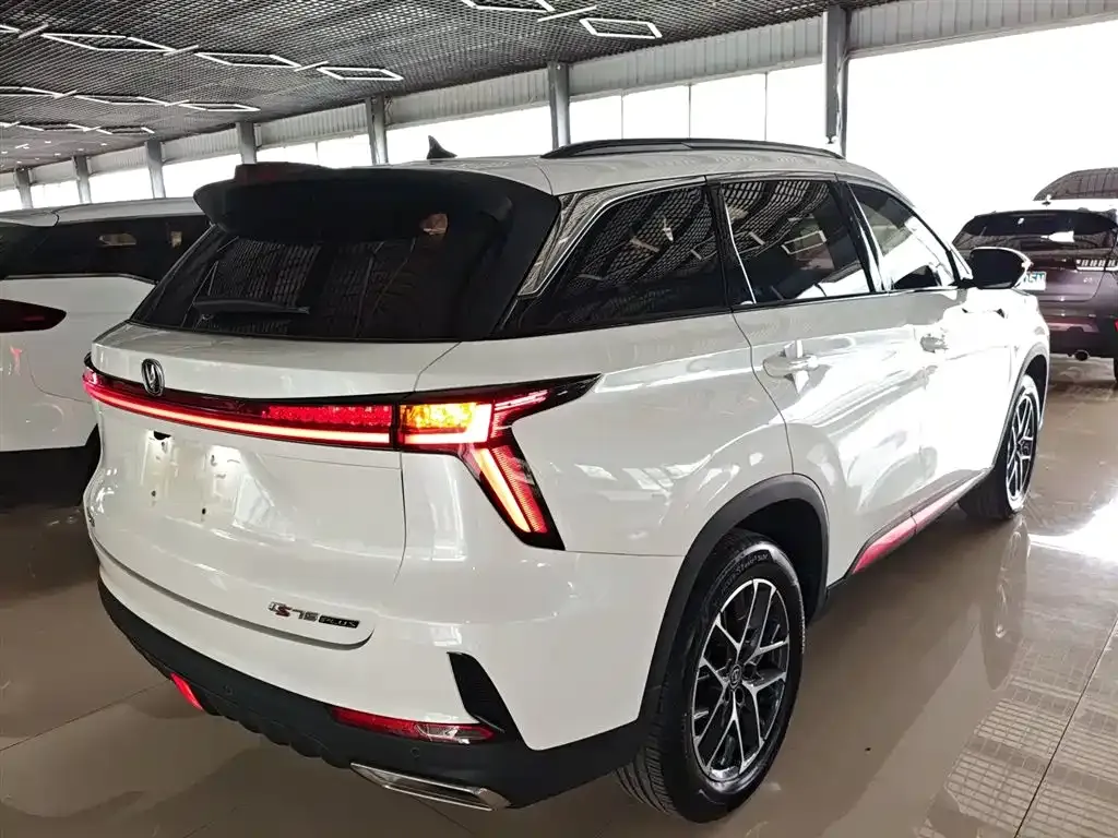 Changan CS75 PLUS — фото 7