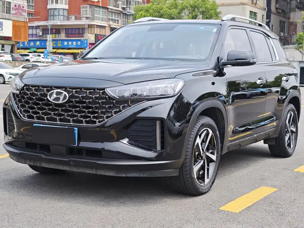 Hyundai ix35 — фото 1