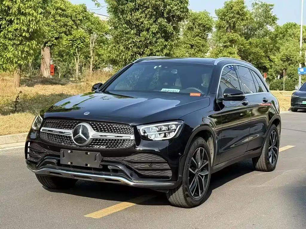 Mercedes-Benz GLC — фото 1
