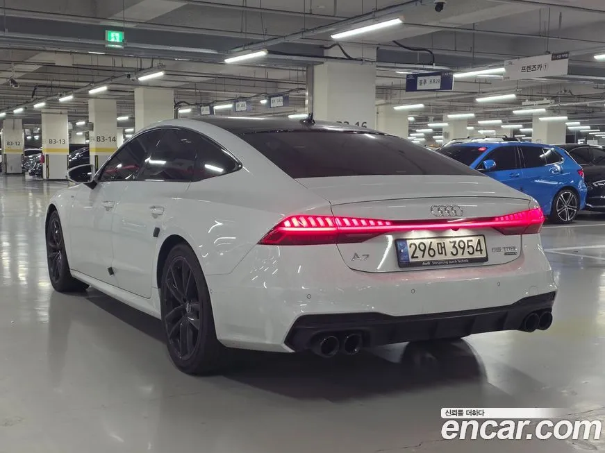 Audi A7 — фото 6