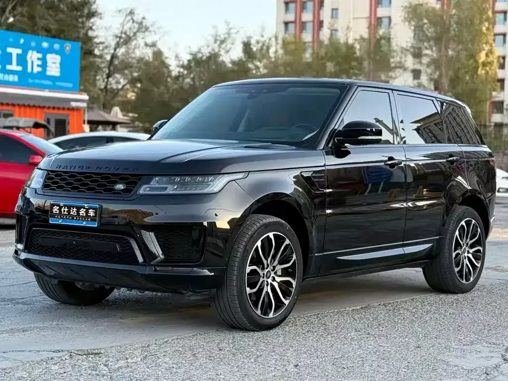 Land Rover Sport — фото 1