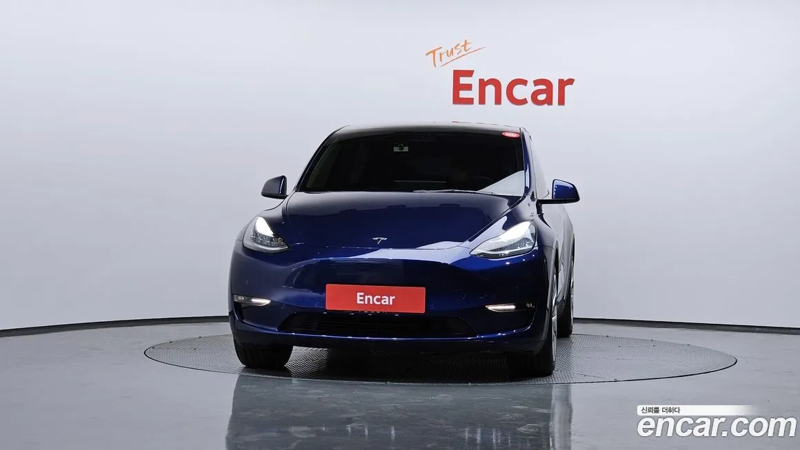 Tesla Model Y — фото 3