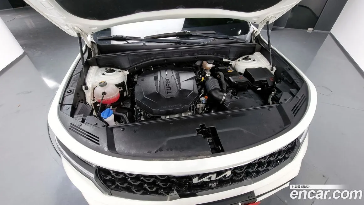 Kia Sorento — фото 6