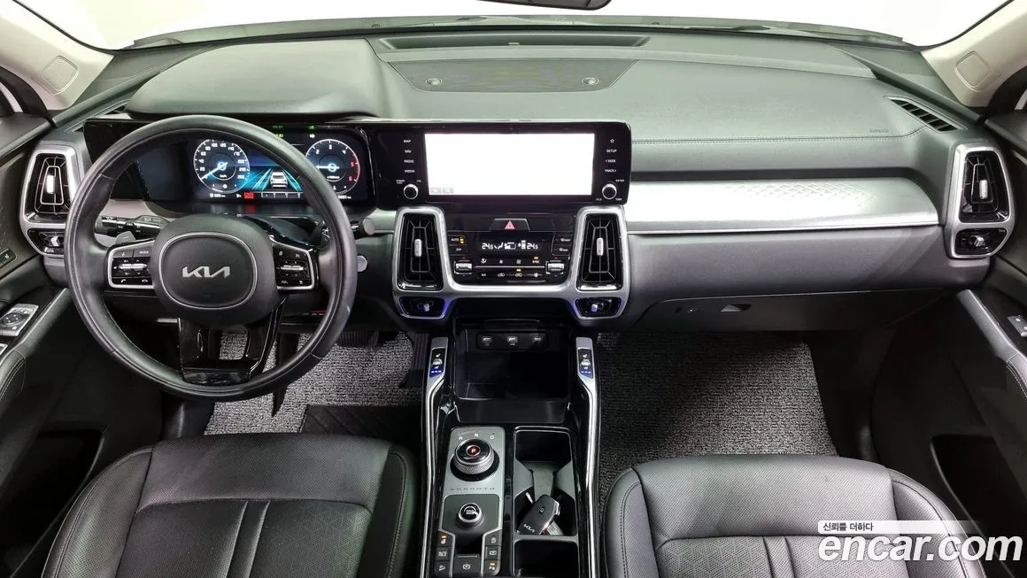 Kia Sorento — фото 7