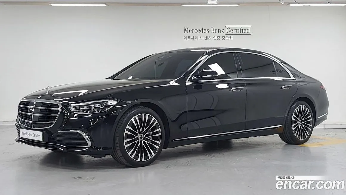 Mercedes-Benz S-Class — фото 1