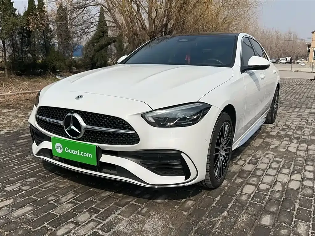 Mercedes-Benz C-Class — фото 1