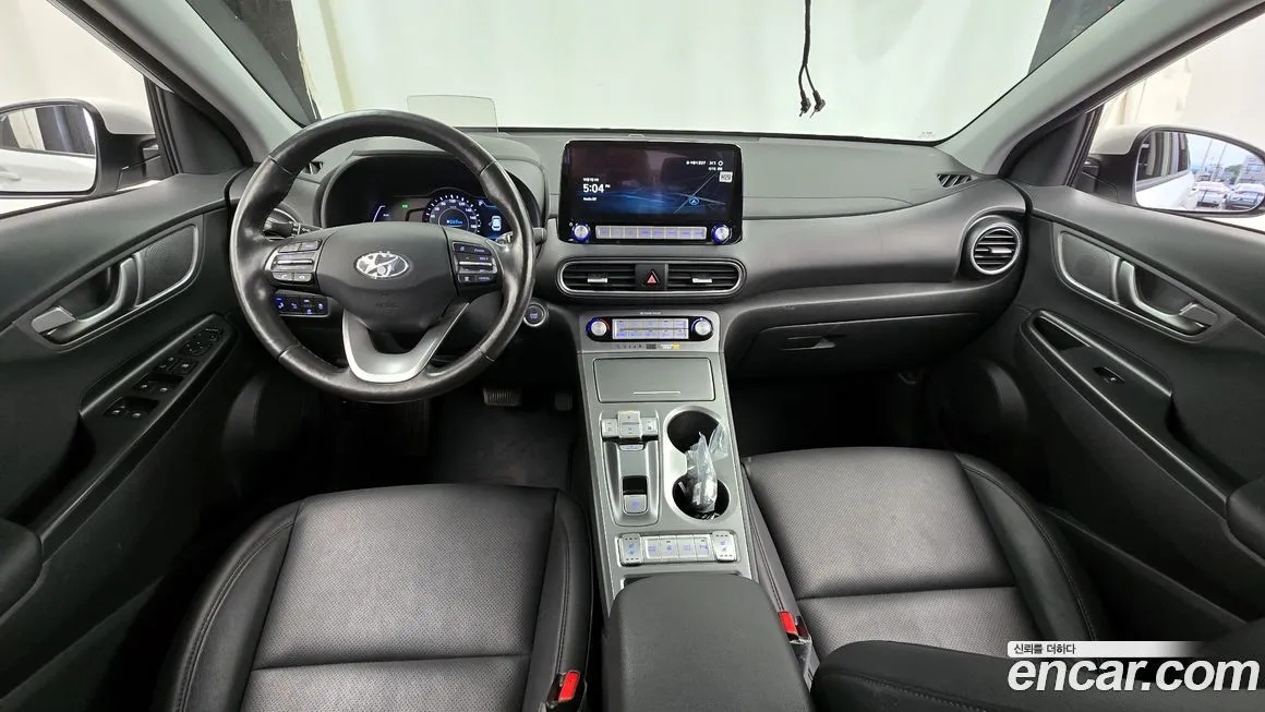 Hyundai Kona — фото 7