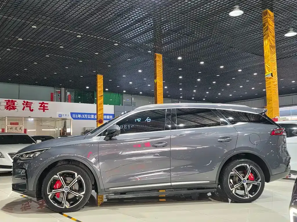 BYD Tang New Energy — фото 5