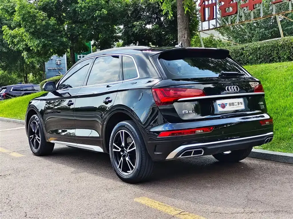 Audi Q5L — фото 4