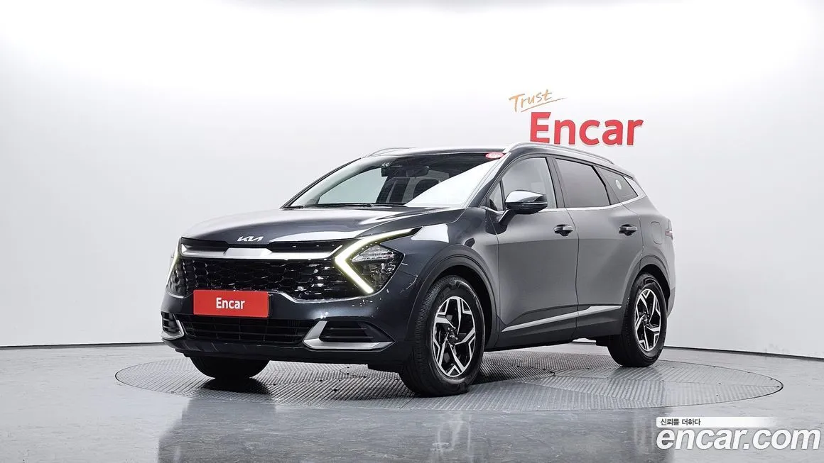 Kia Sportage — фото 1