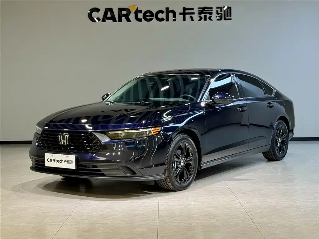 Honda Accord — фото 1