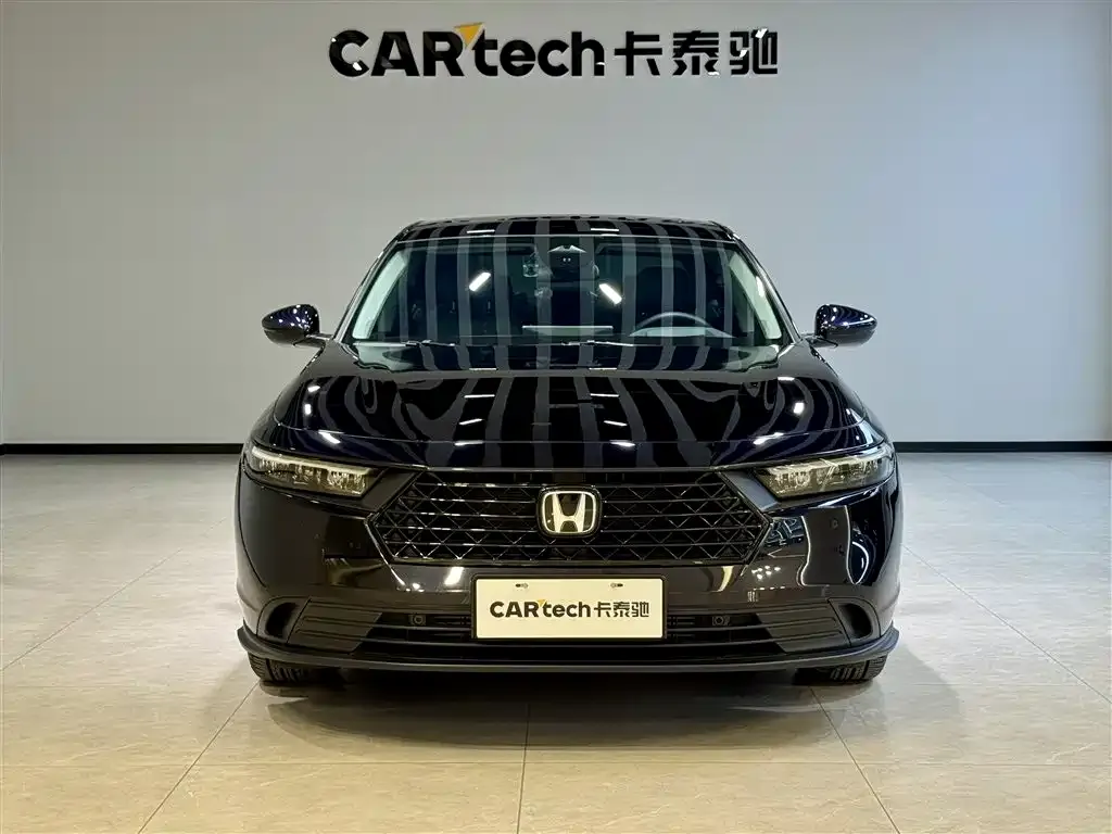 Honda Accord — фото 2