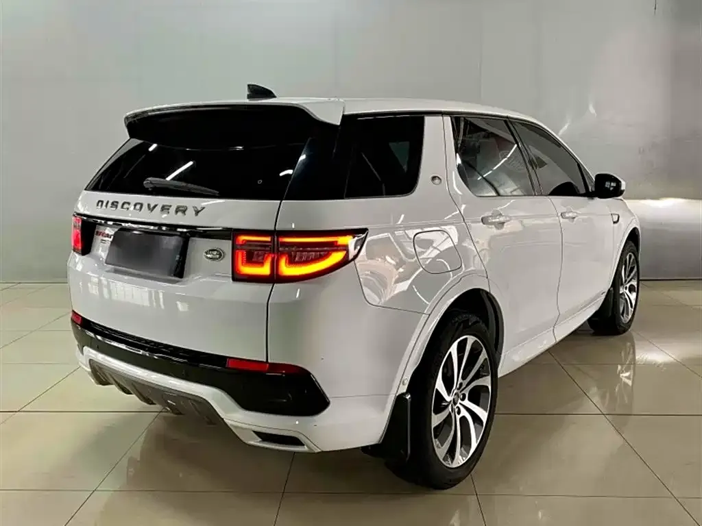 Land Rover Discovery Sport — фото 10